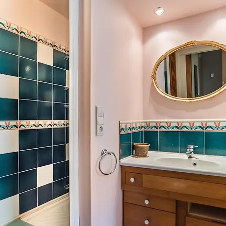 Appartement Bnbnova - Latin Quarter - Pantheon & Luxembourg Gardens Parijs
